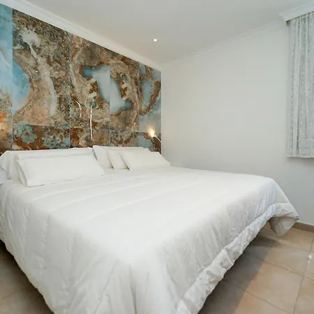 Апартаменты Aquamarina Luxury House By Canarias Prime Homes *